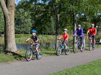 Cycling - Family - Warwick