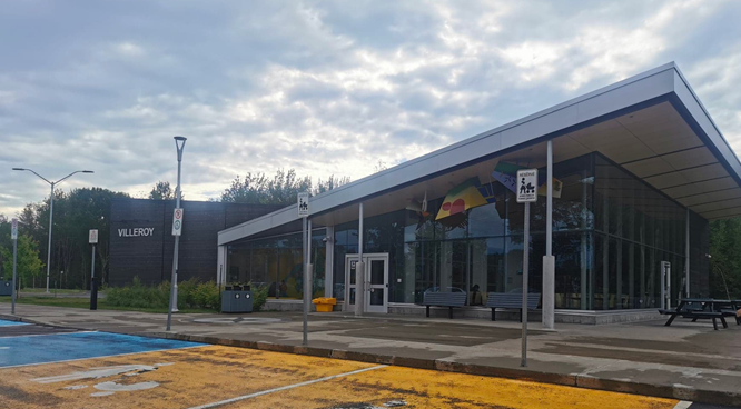 Un petit arrêt à la Halte routière et touristique de Villeroy