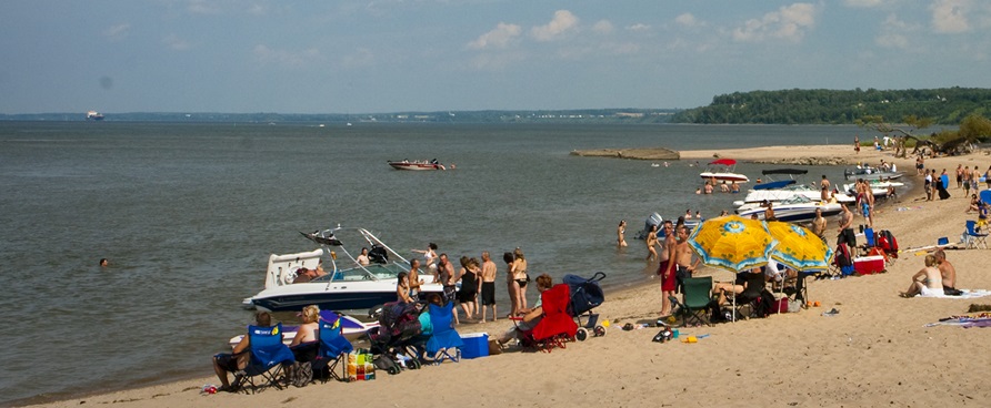 Une journée à la plage en famille