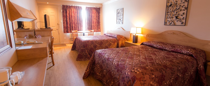 Hotel-Motel Blanchet - Bedroom