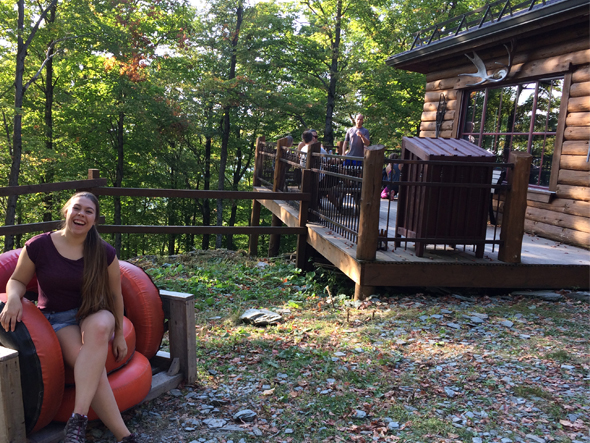 Blogue - Gleason en couleurs - Chalet du sommet Chalet du sommet de Gleason.